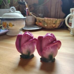Vintage 1940s Pink Rose Salt Pepper Shakers Cork Bottom Cottage Core Kitsch Rare